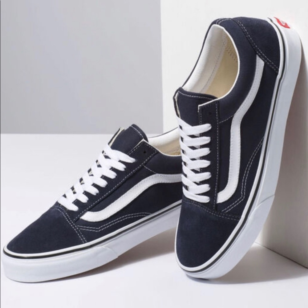 Old Skool Vans- Size 7.5 US Women/ 6 US Men